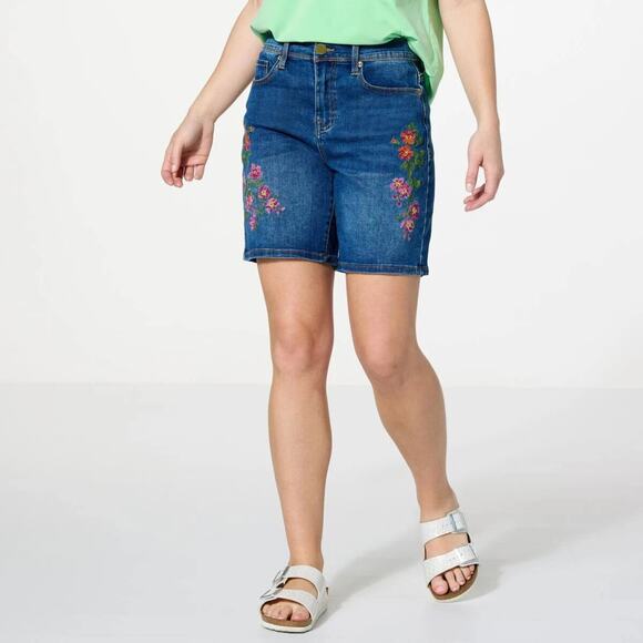 DG2 by Diane Gilman Women's Stretch Denim Essential Short Midtone Choose Your Sz - Picture 3 of 4